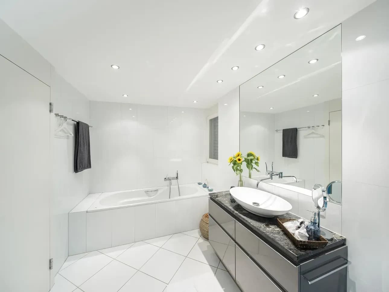 Private Family Villa in Lucerne – Lake Access & Wellness