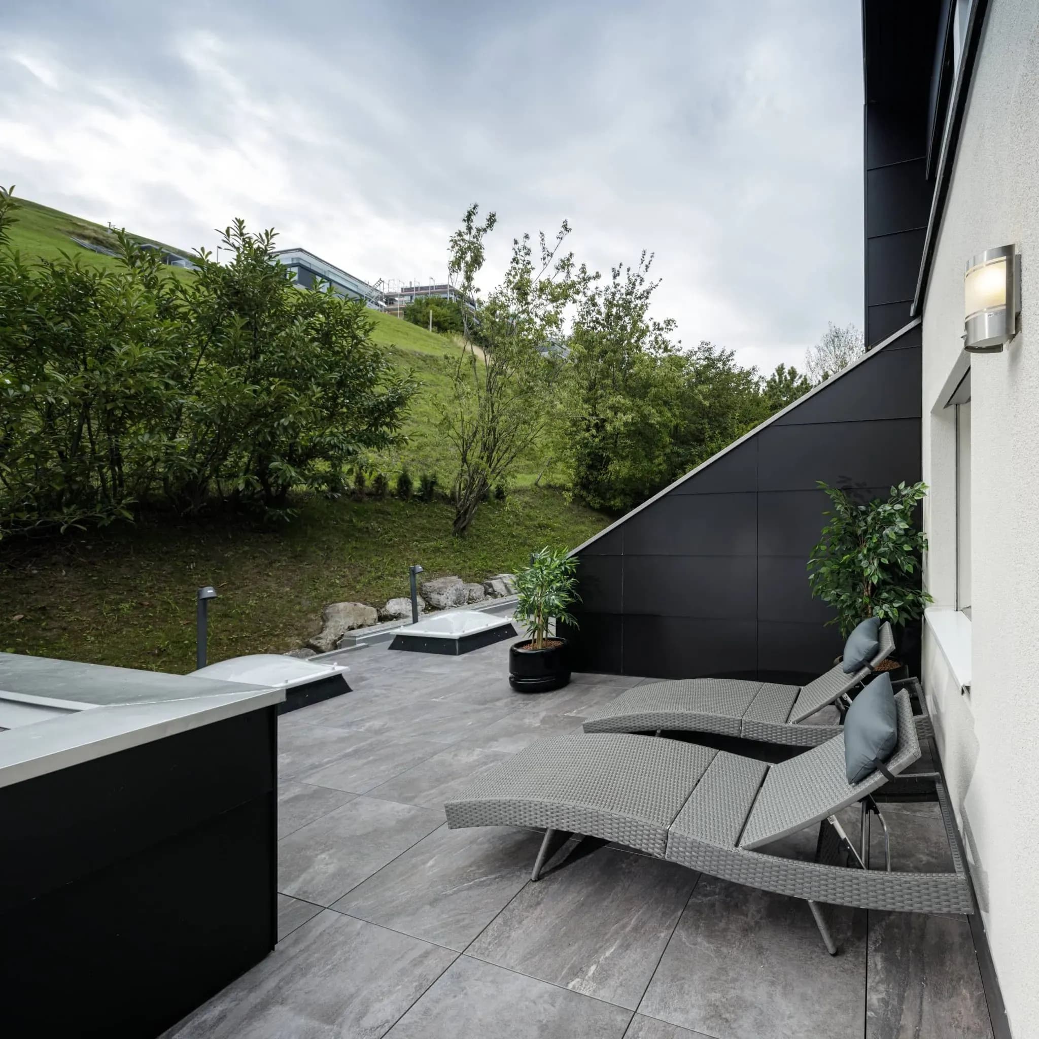 Book a Family-Friendly Villa in Lucerne – Hiking Nearby